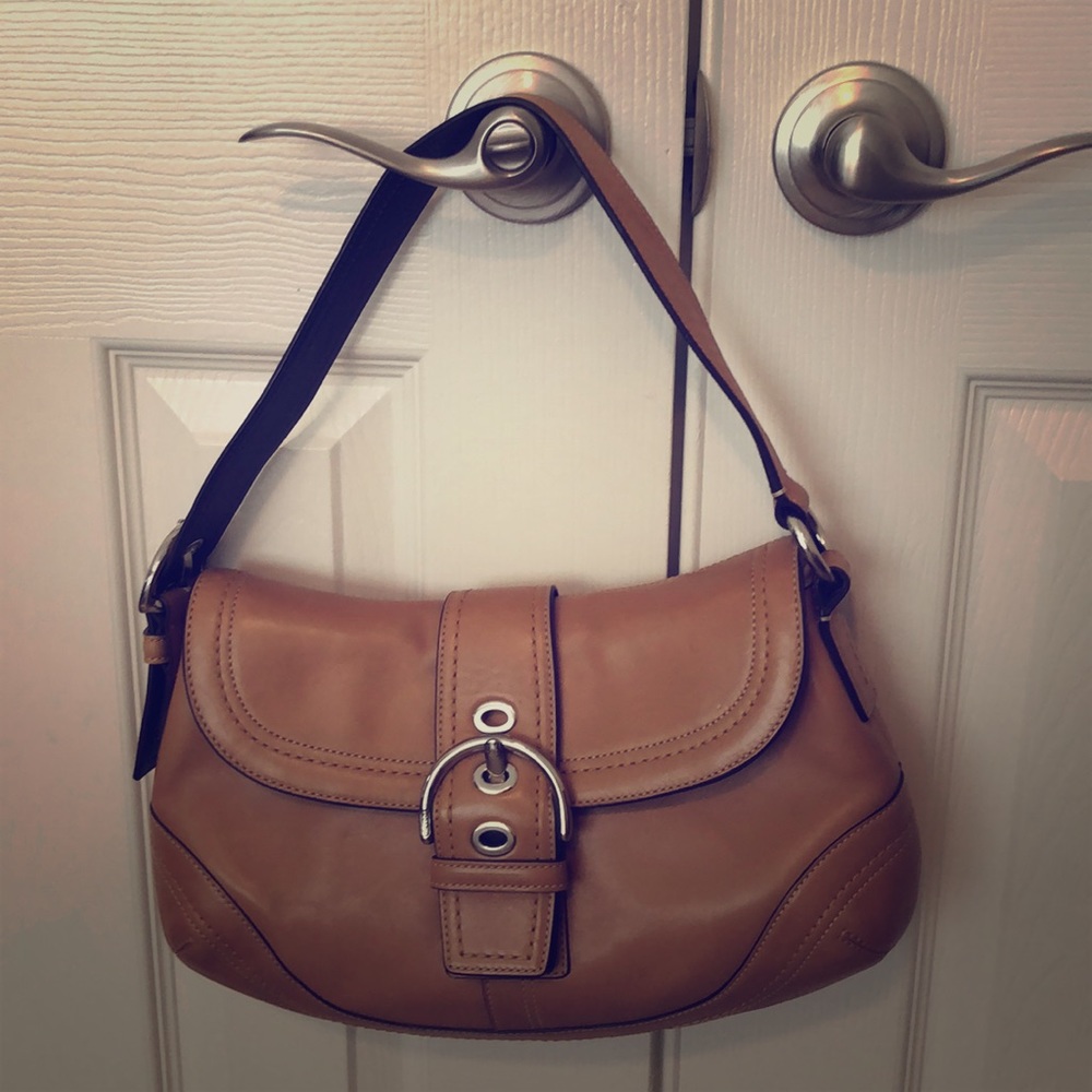 Like-new Coach purse!